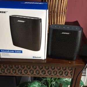 Bose SoundLink Color